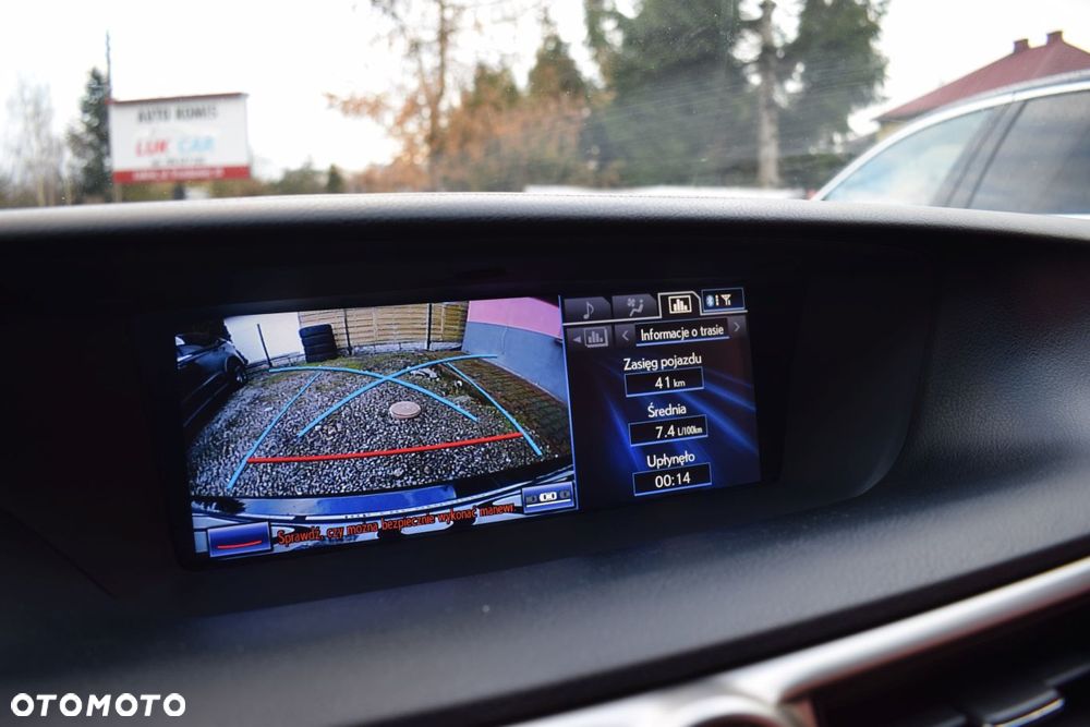 Lexus GS 450h F Sport - 11