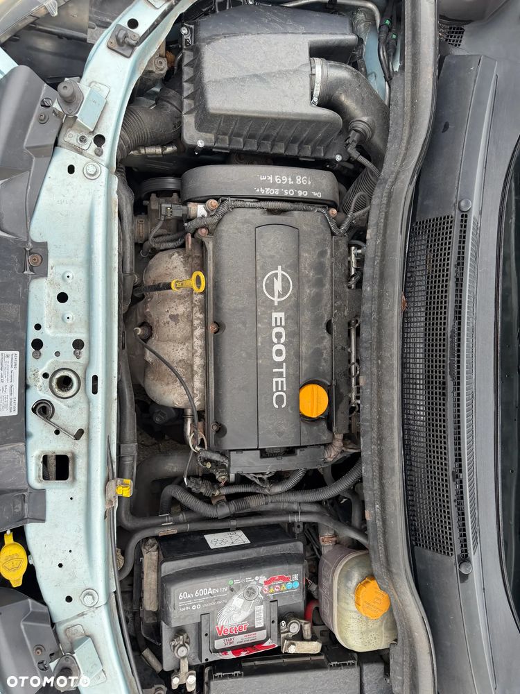 Opel Zafira 1.8 - 7