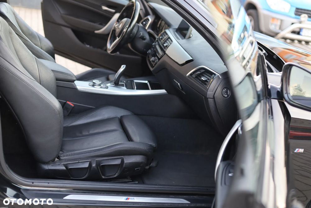 BMW Seria 1 118i Edition M Sport Shadow - 11
