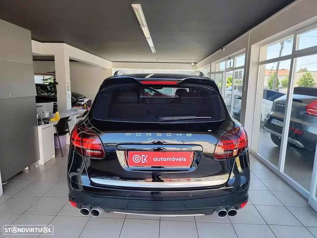 Porsche Cayenne II Platinum Edition - 9
