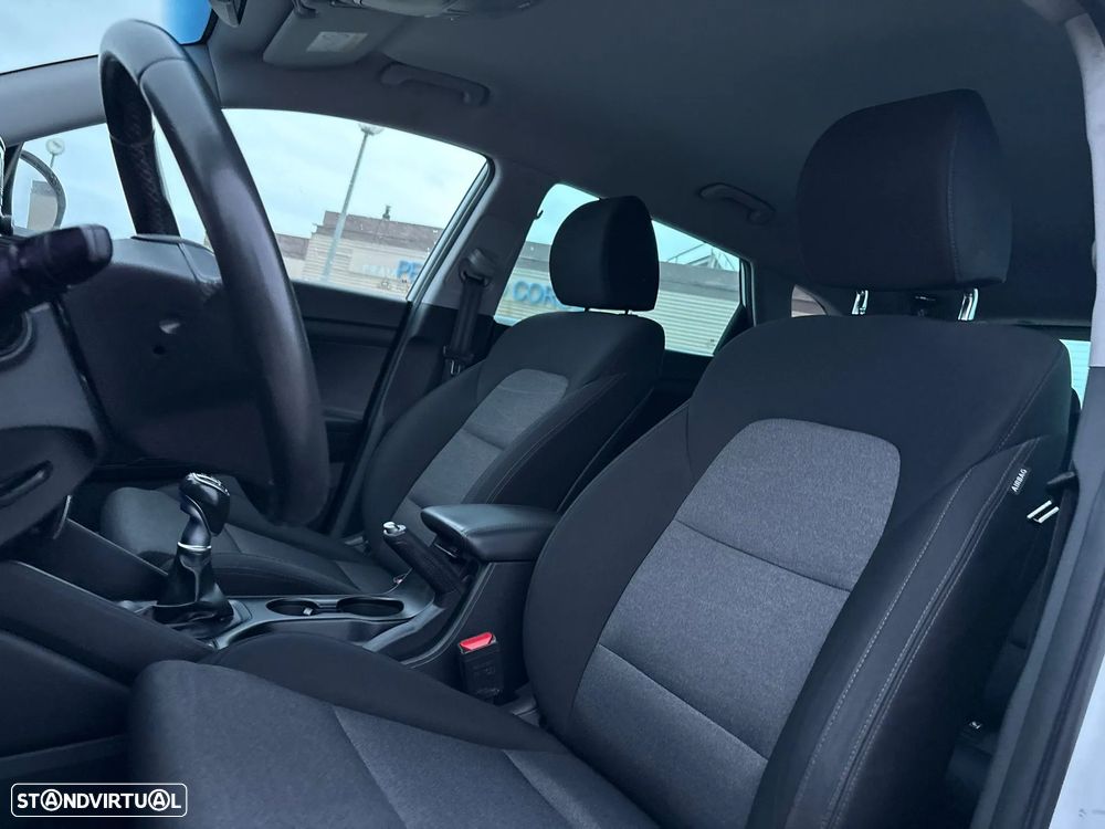 Hyundai Tucson 1.6 GDi Executive - 9