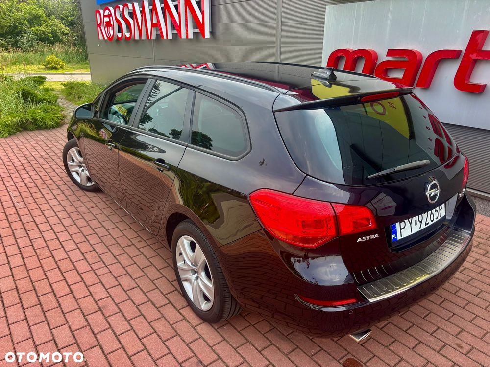 Opel Astra 1.4 Turbo - 12