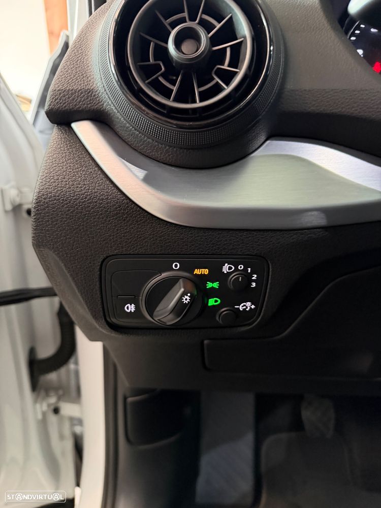 Audi Q2 1.6 TDI - 9