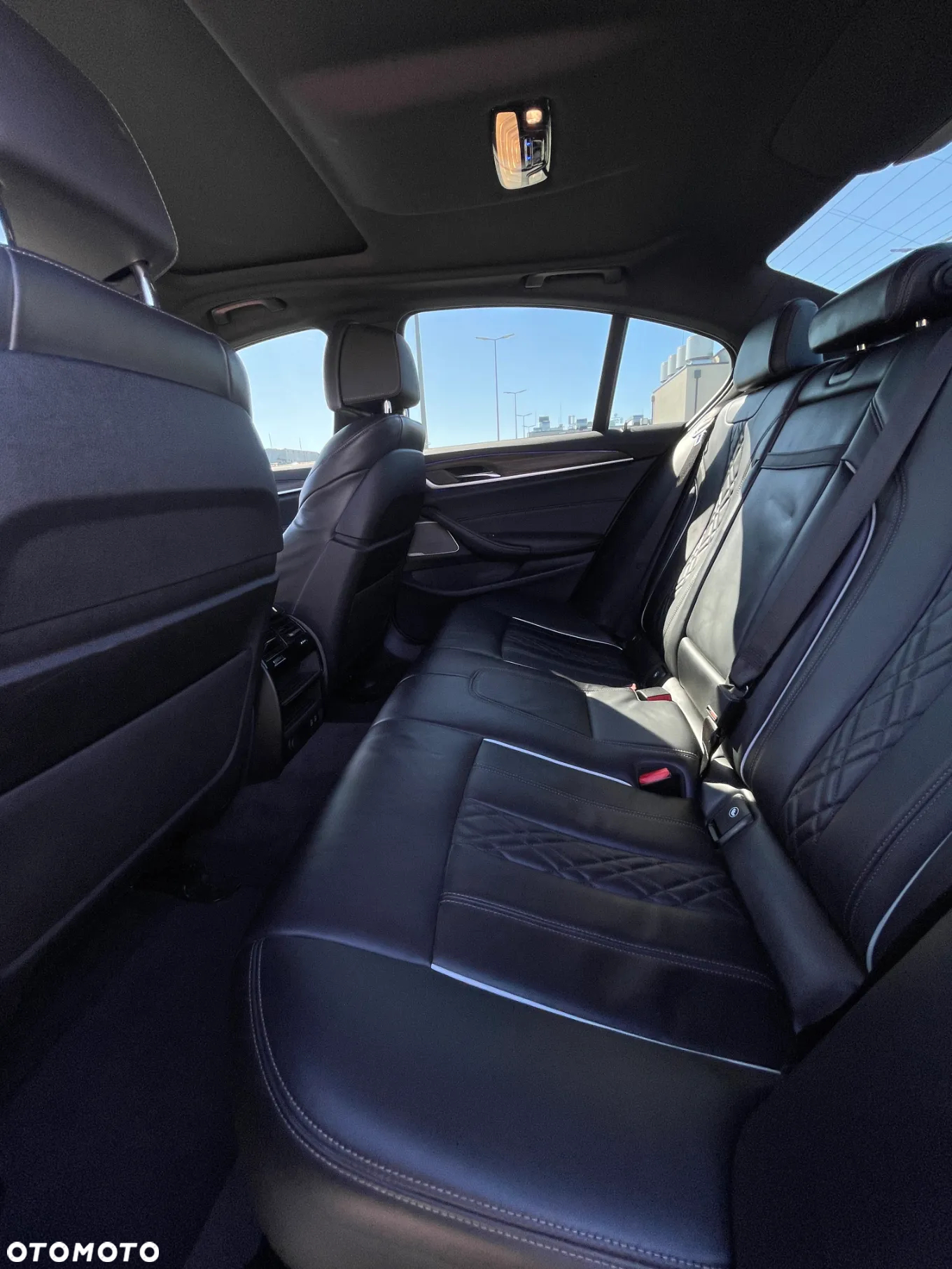 BMW Seria 5 540i M Sport sport - 24