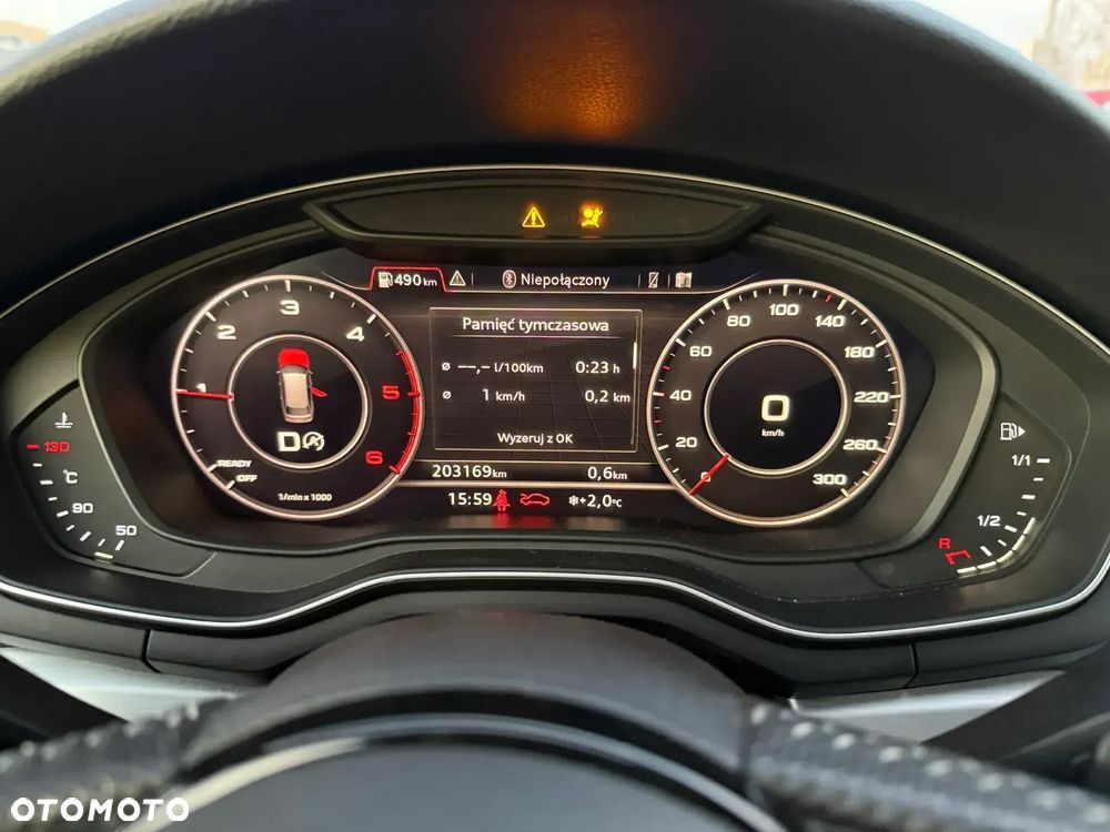 Audi A4 Avant 2.0 TDI ultra S tronic sport - 26