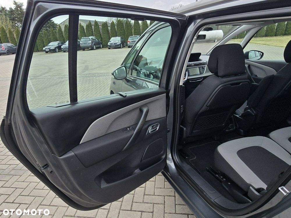 Citroën C4 Grand Picasso - 18