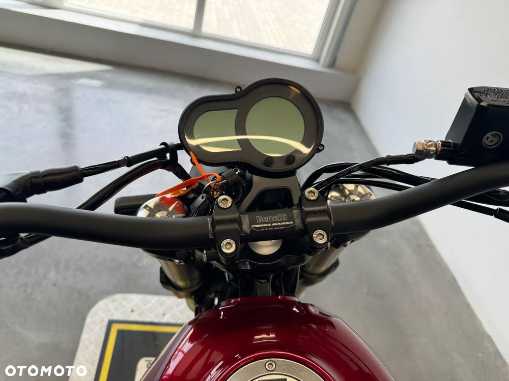 Benelli Leoncino Trail - 31