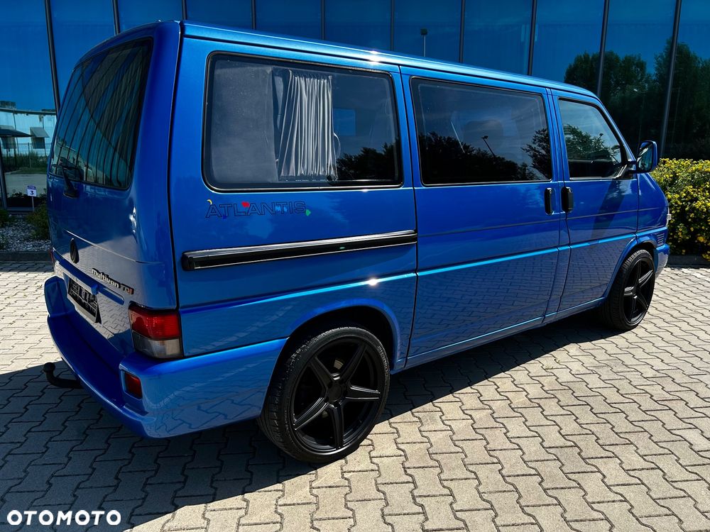 Volkswagen Multivan Standard - 4