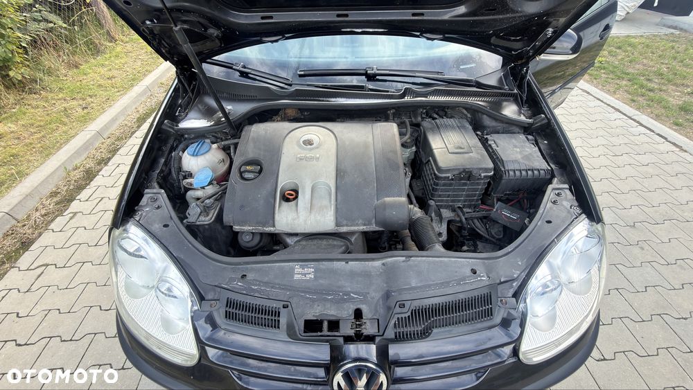 Volkswagen Golf - 2