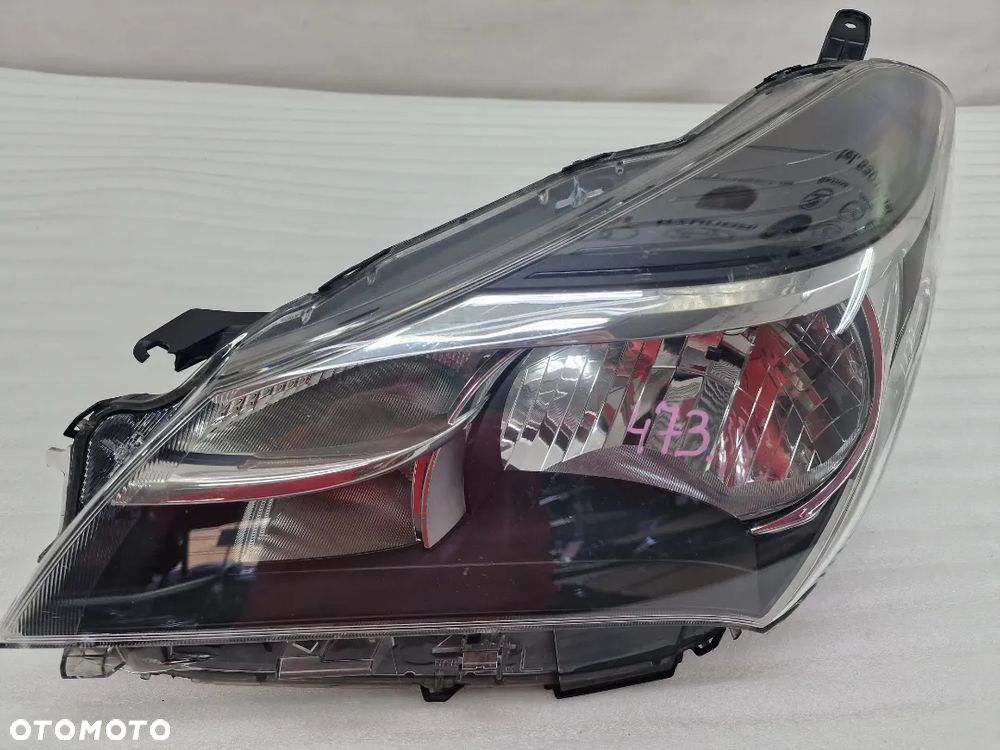 TOYOTA YARIS 3 III LIFT 14- LEWA LAMPA PRZEDNIA PRZÓD , NR KOITO 0D-158 , NR AUKCJI LL473