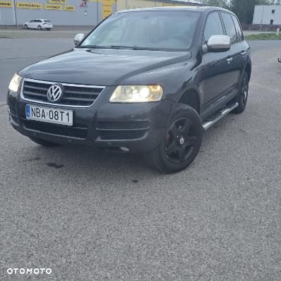 Volkswagen Touareg 2.5 R5 TDI Tiptr - 16