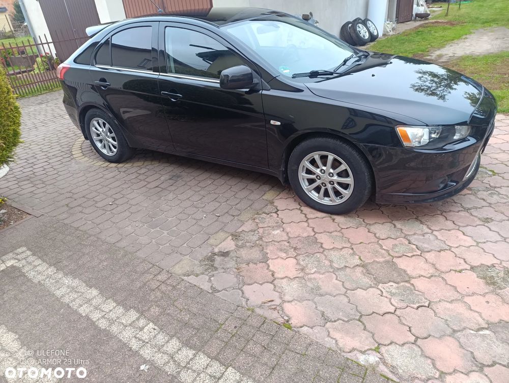 Mitsubishi Lancer 2011 photo 3