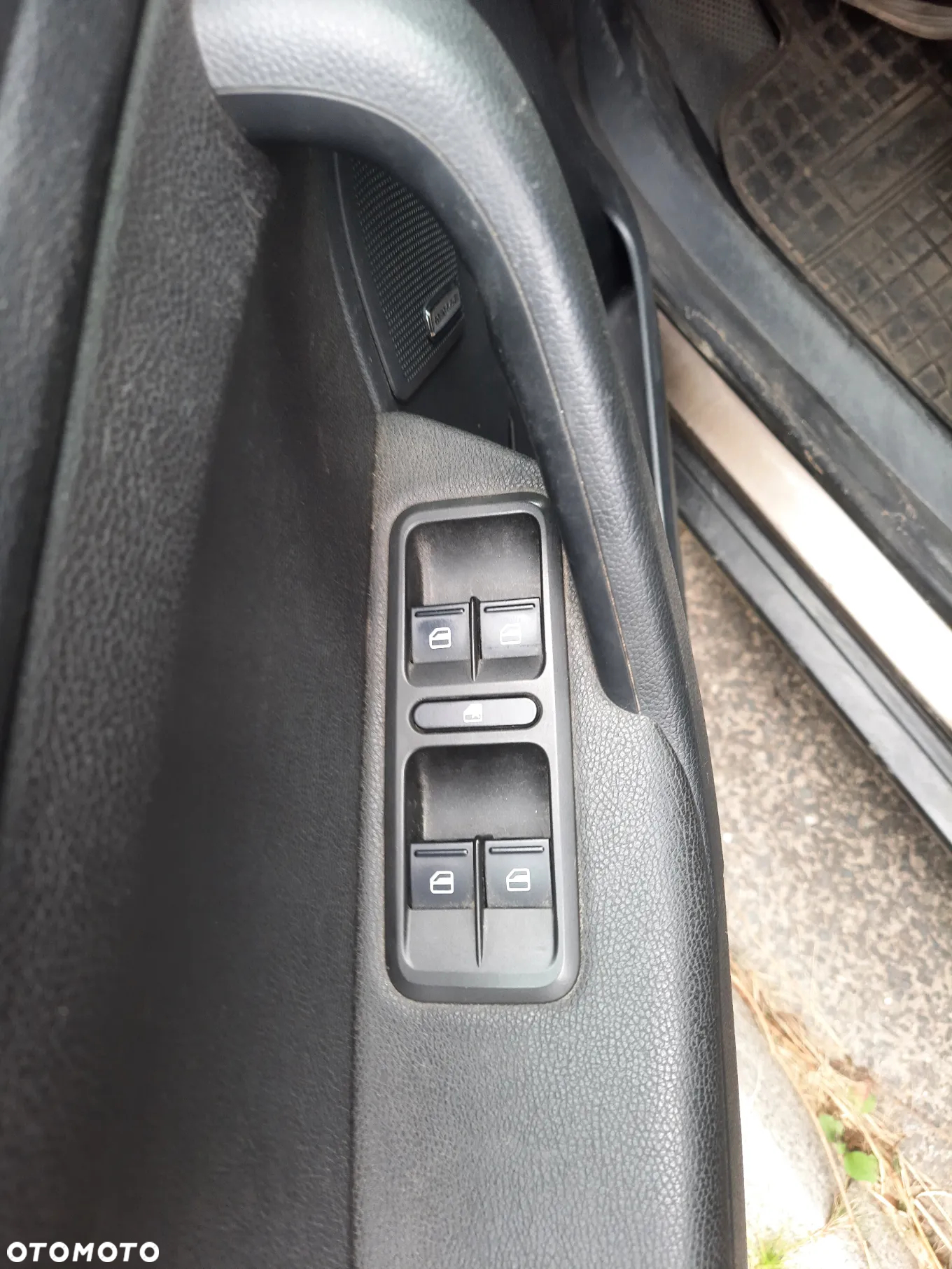 Skoda Yeti Outdoor 2.0 TDI DPF 4x4 Elegance - 29