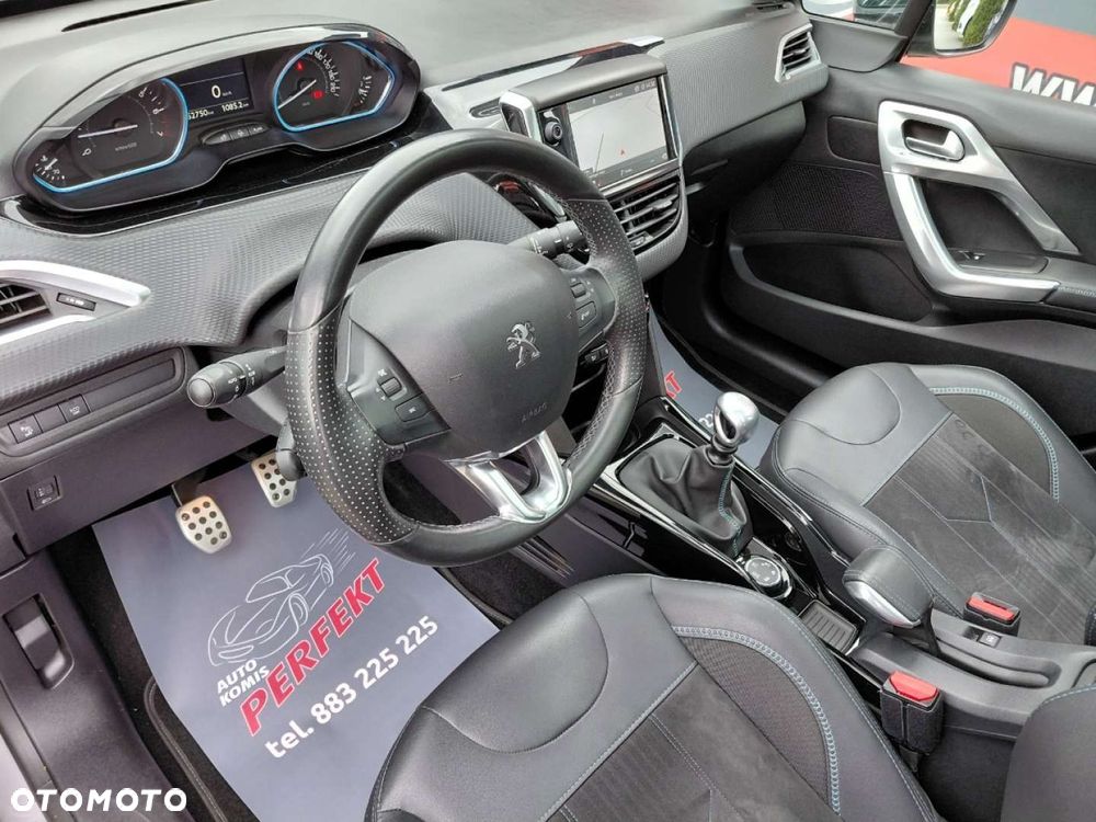 Peugeot 2008 - 13