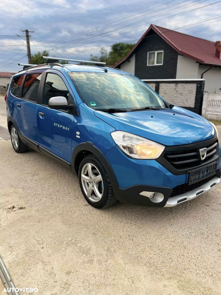 Dacia Lodgy 1.5 dCi 109 CP Stepway - 2
