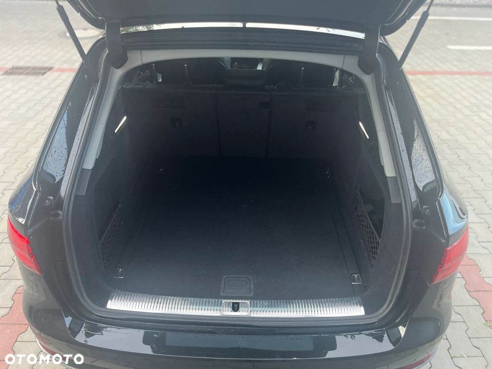 Audi A4 Avant - 10