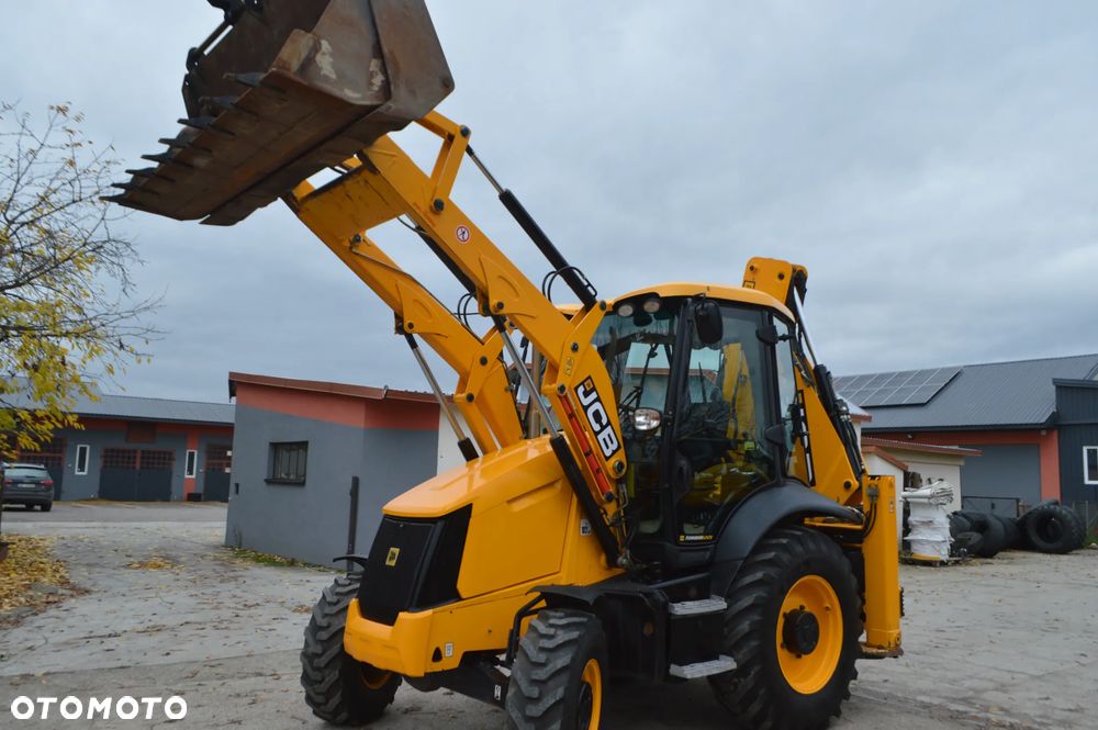 JCB JCB 3CX *2010/11* IDEALNA!!! - 4