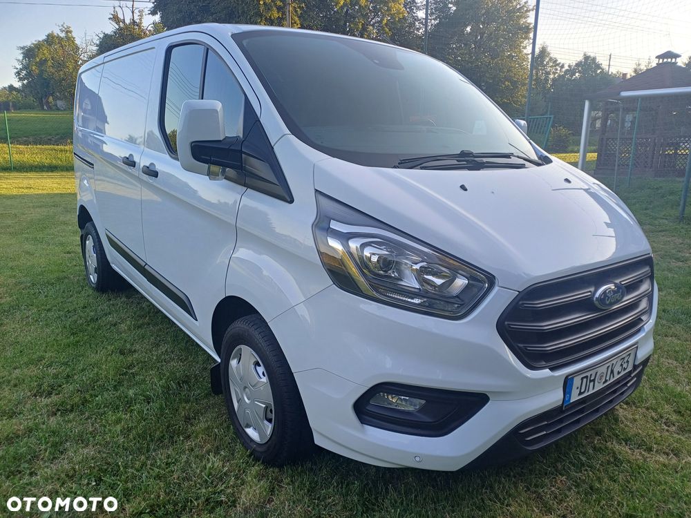 Ford Custom - 2