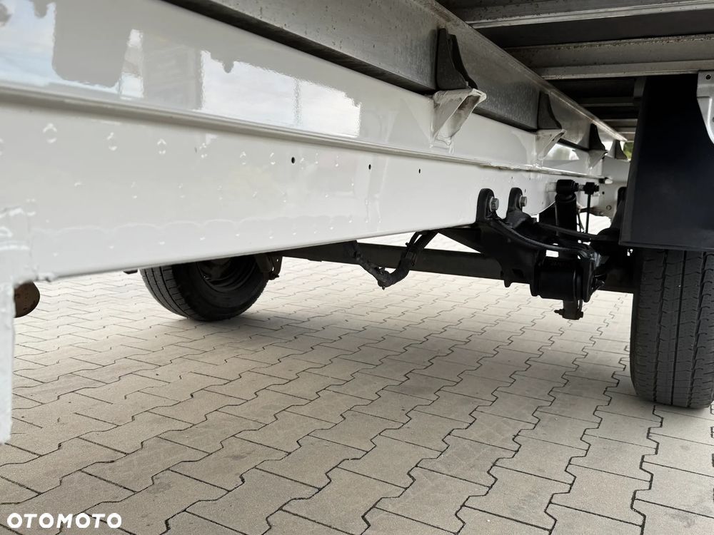 Volkswagen Crafter - 24