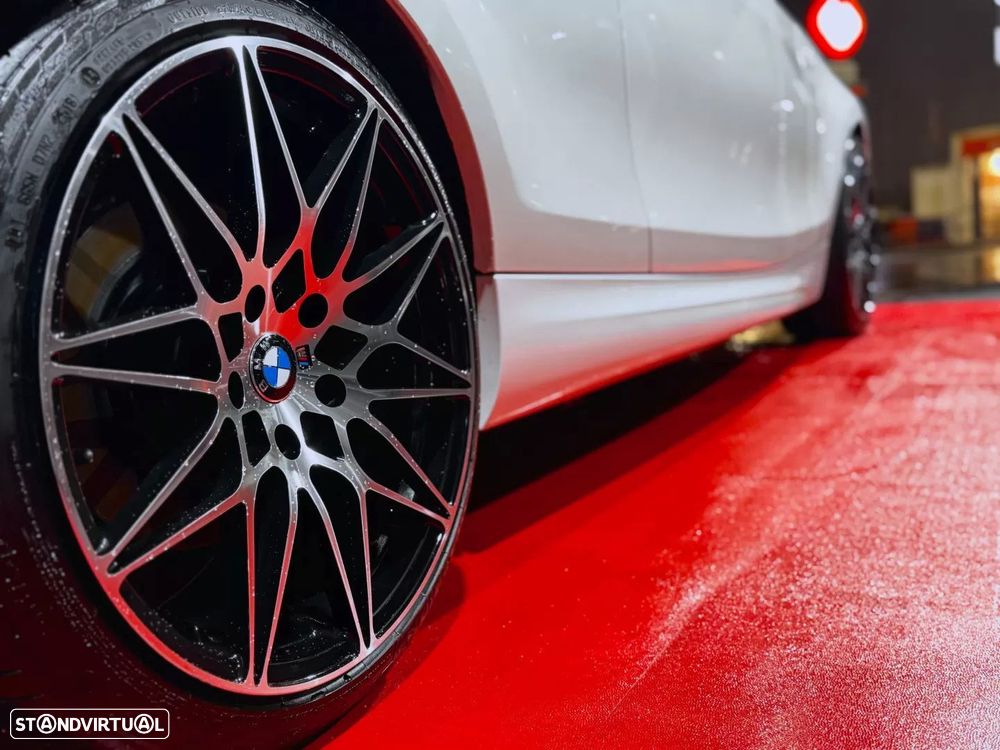 BMW 118 d Pack M - 20