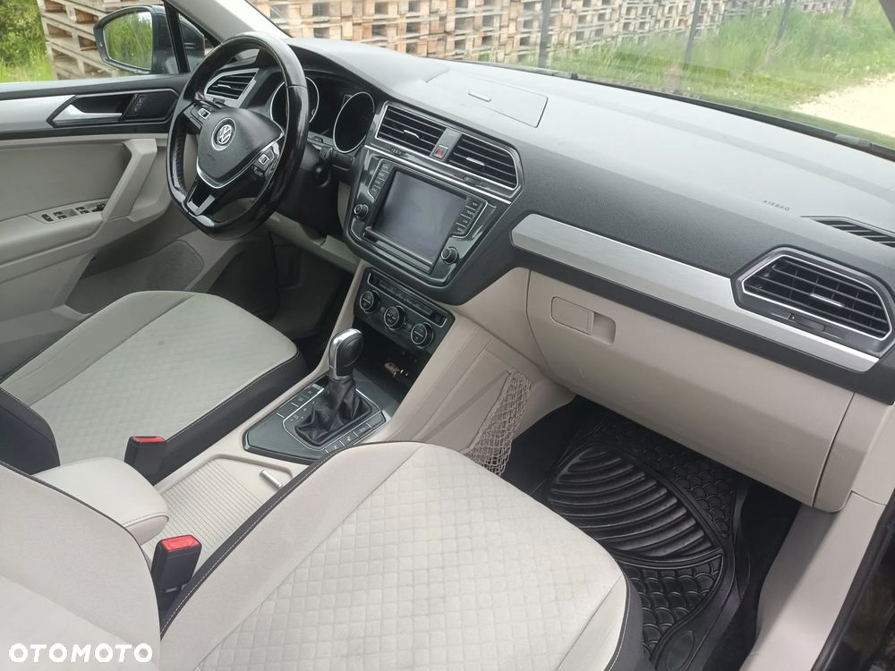 Volkswagen Tiguan 2.0 TDI SCR DSG Elegance - 31
