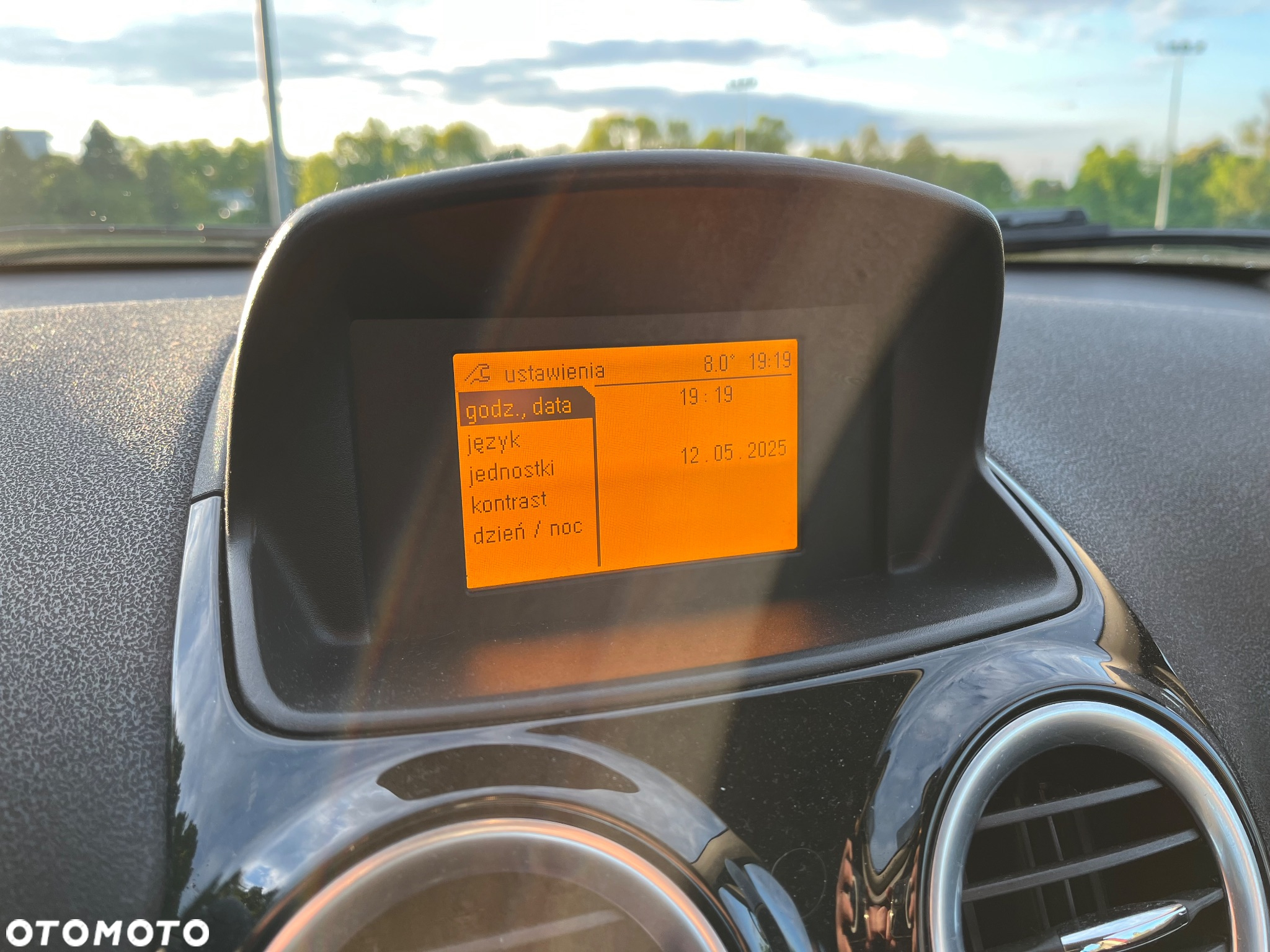 Opel Corsa - 16