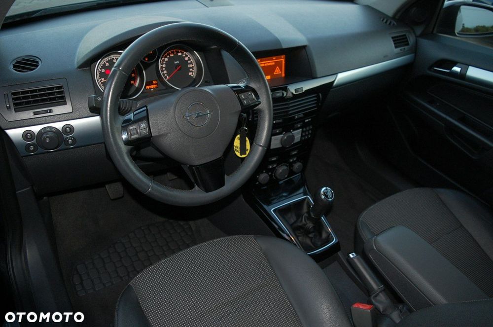 Opel Astra - 22