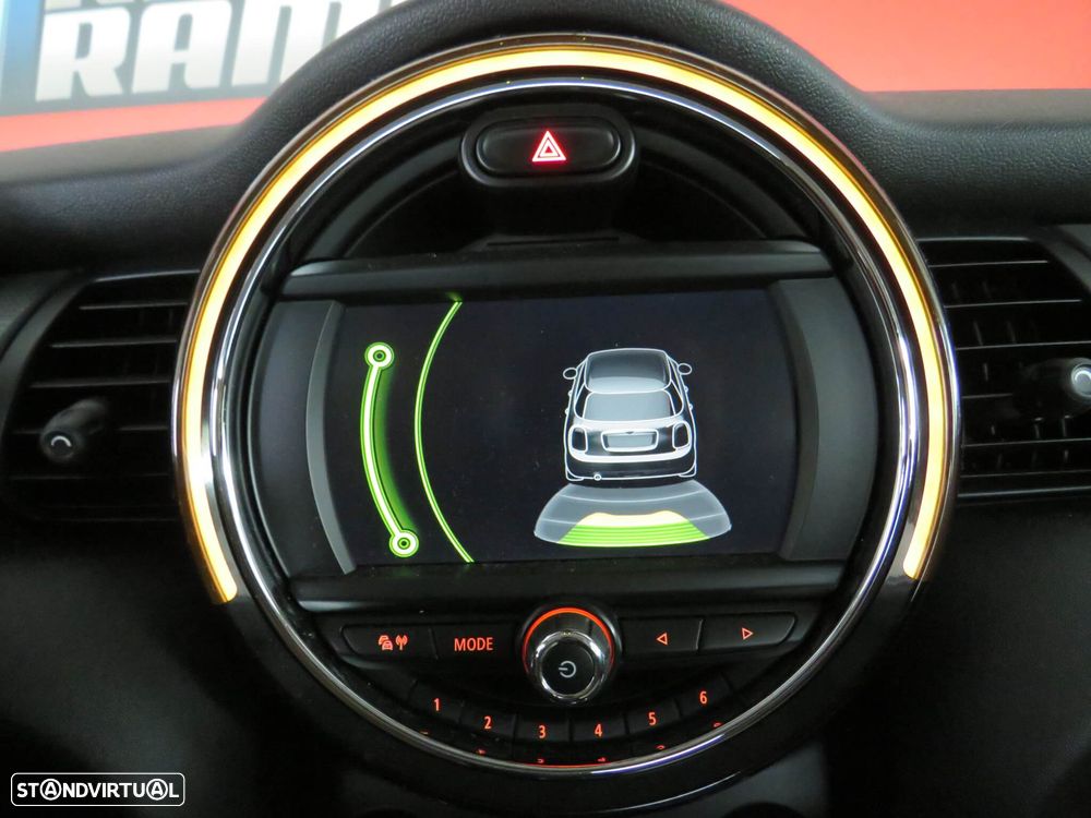MINI 5 Portas Cooper D - 39