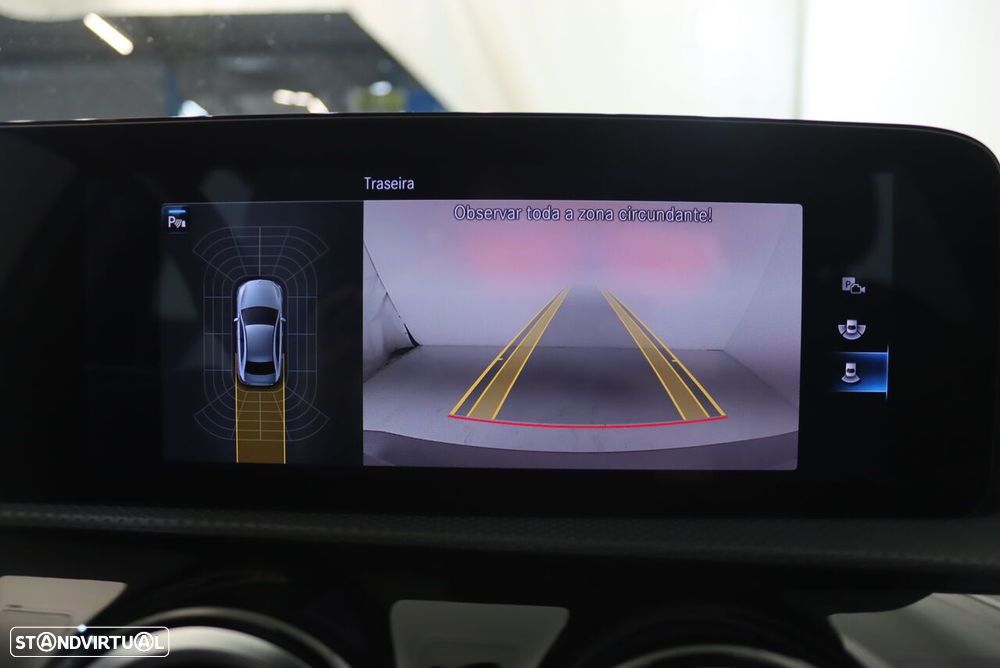 Mercedes-Benz A 250 Limousine - 8