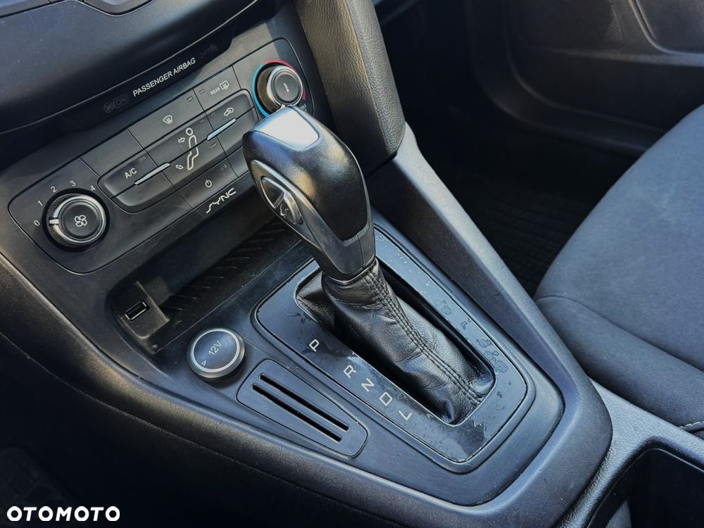 Ford Focus - 23