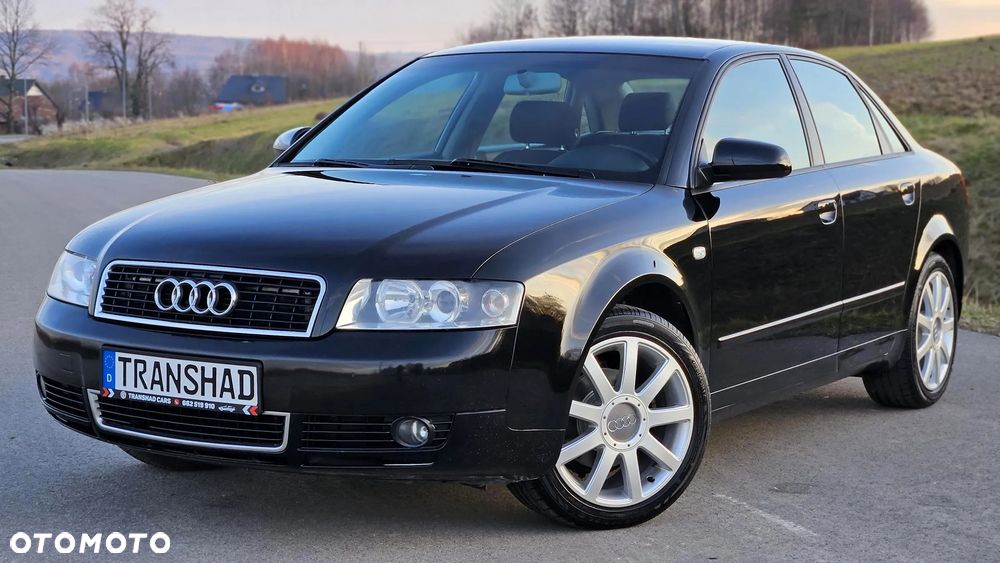 Audi A4 Limousine - 12