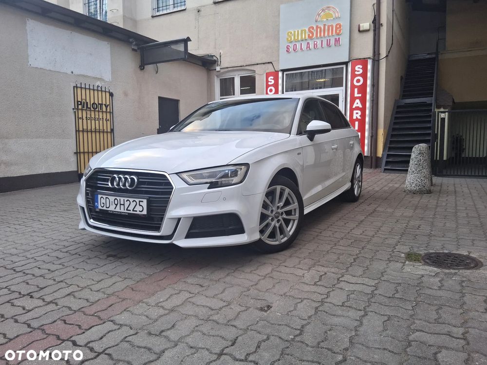 Audi A3 Sportback 35 TFSI S tronic - 3