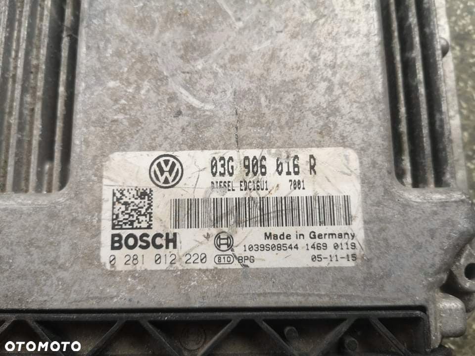 VW GOLF V  1.9 TDI STEROWNIK SILNIKA 03G906016R - 2