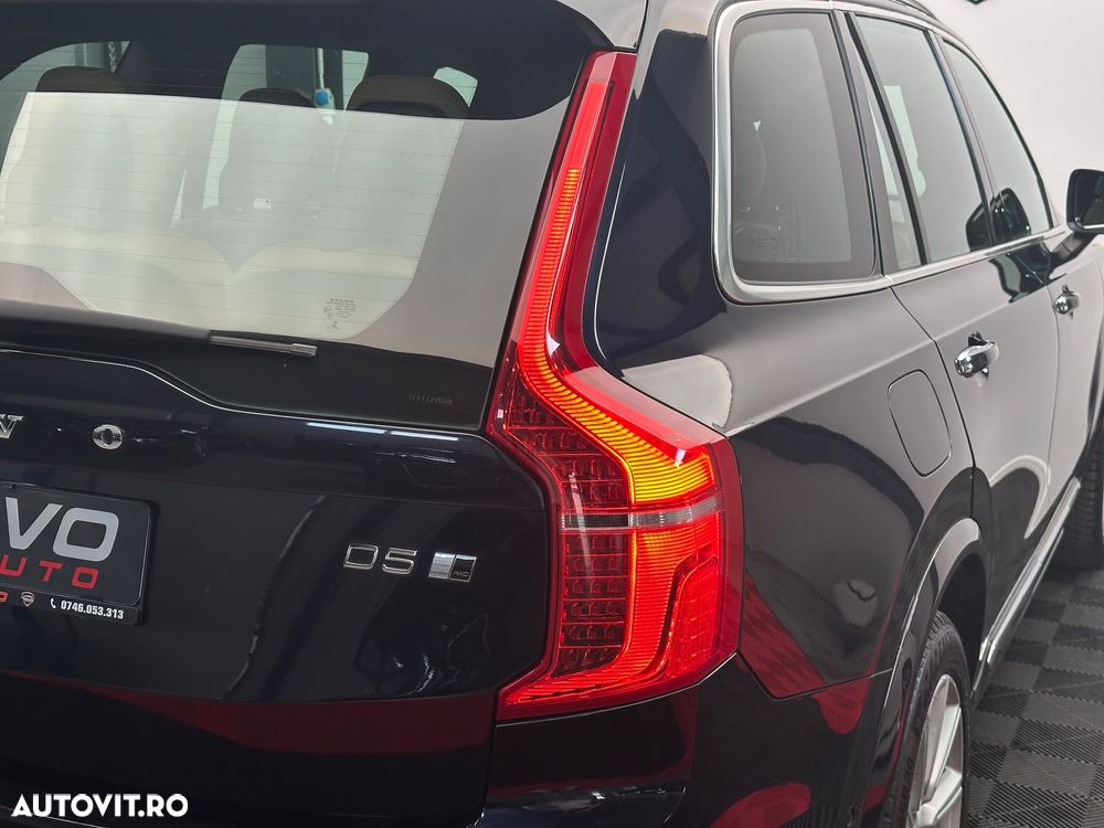 Volvo XC 90 D5 AWD Geartronic Inscription - 36