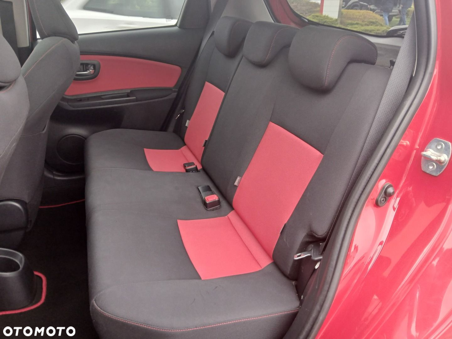 Toyota Yaris 1.33 Dynamic - 18
