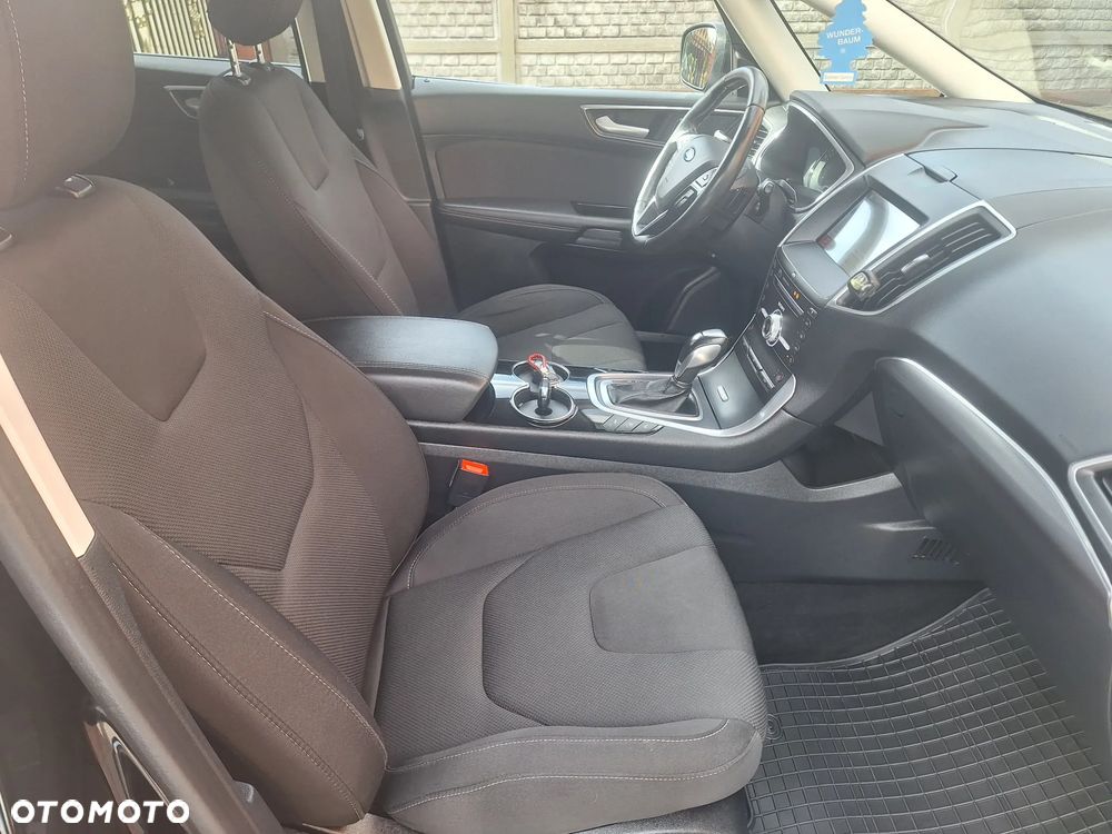 Ford S-Max 2.0 TDCi Titanium PowerShift - 33