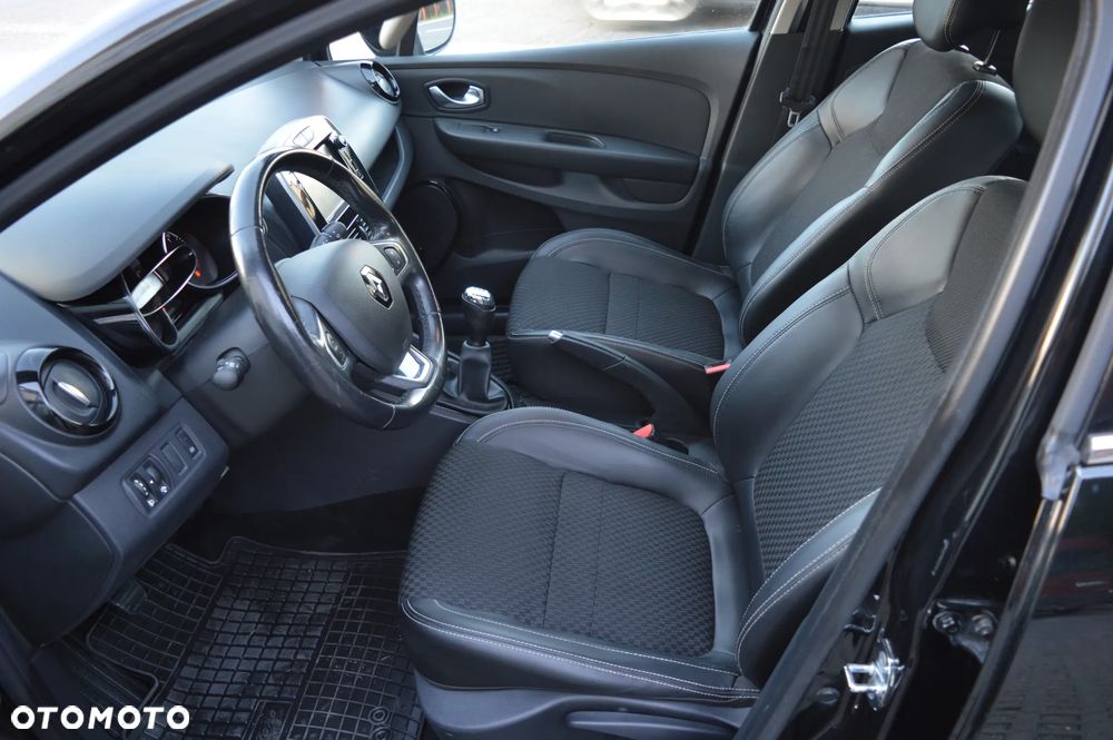Renault Clio TCe 90 Luxe - 21