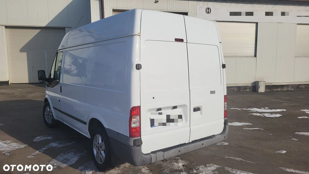 Ford Transit - 14