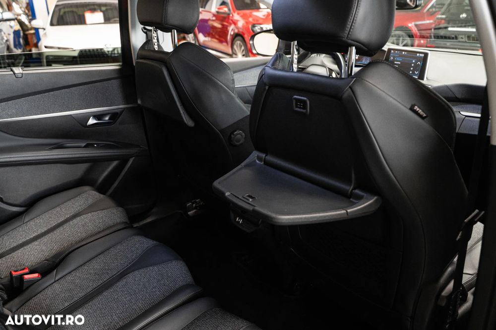 Peugeot 5008 BlueHDI 130 EAT8 Allure Pack - 29