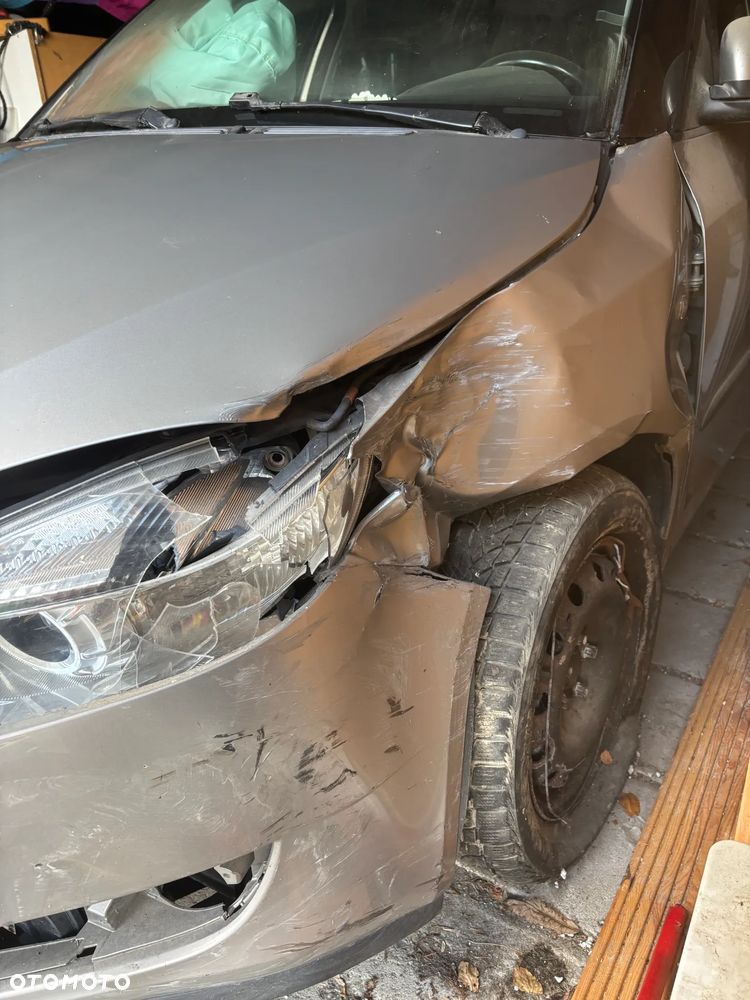 Skoda Roomster 1.4 16V Style - 3