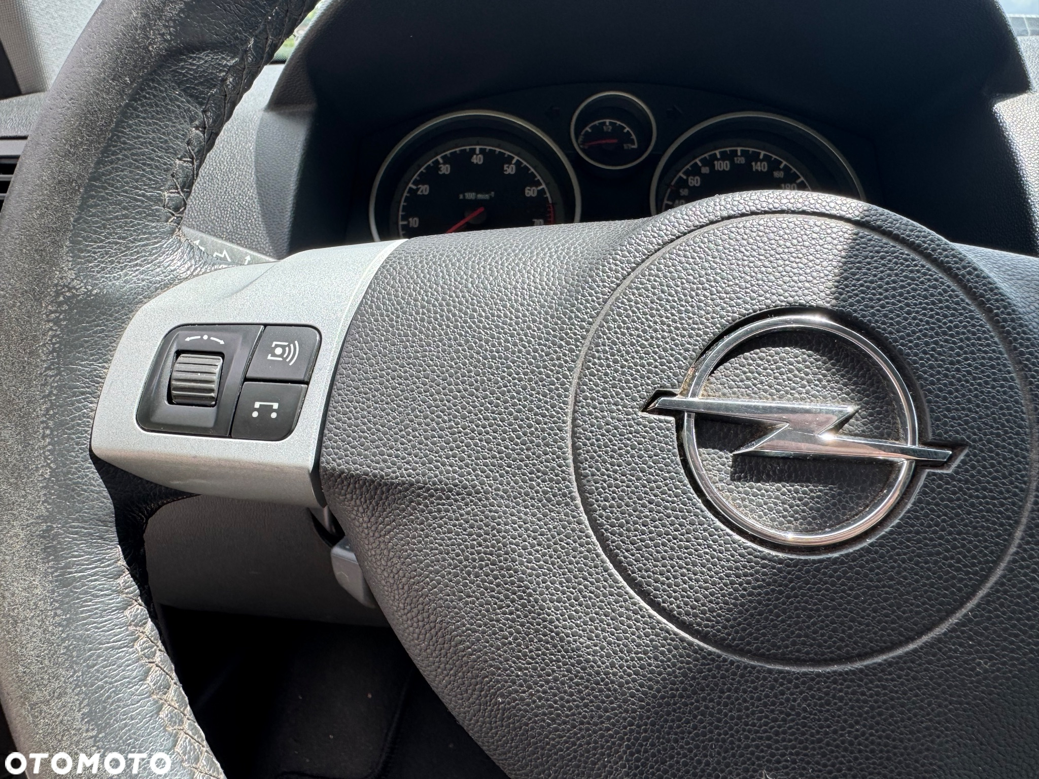 Opel Astra 1.6 Caravan - 17