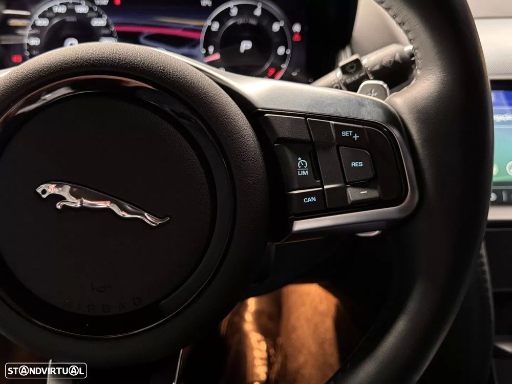 Jaguar F-Type 2.0 i4 R-Dynamic Black - 19