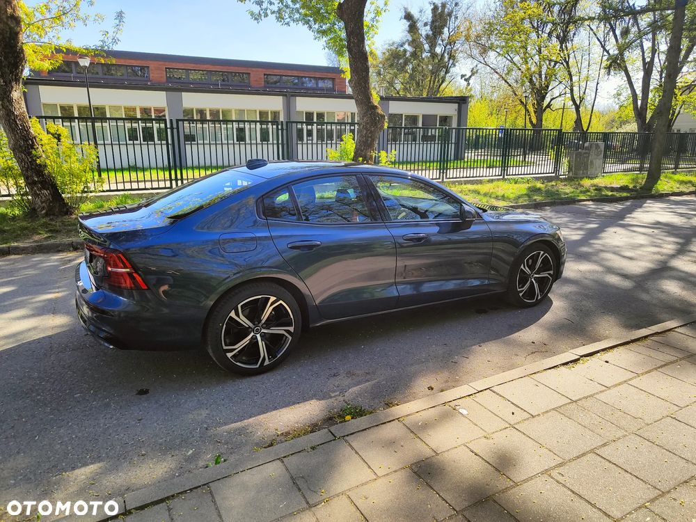 Volvo S60 B5 B AWD Plus Dark - 7