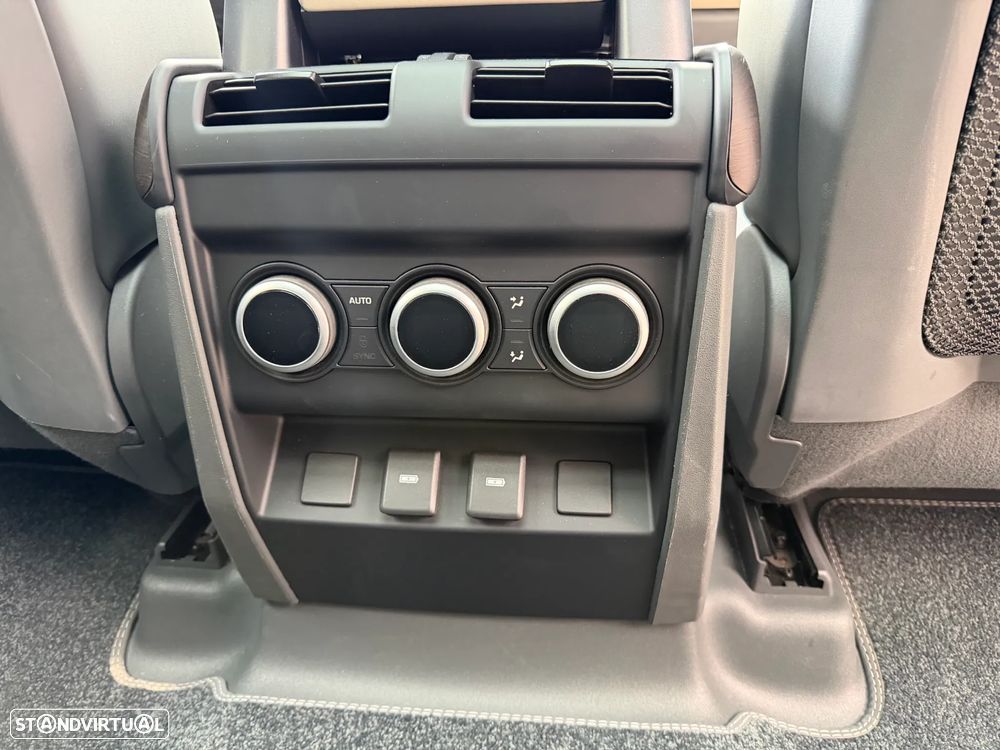 Land Rover Defender 2.0 P400e 110 AWD X - 10