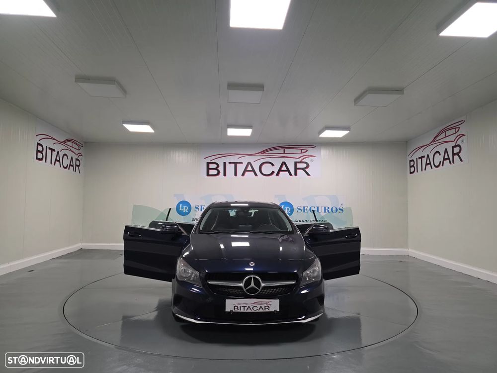 Mercedes-Benz CLA 180 d Shooting Brake Urban - 12