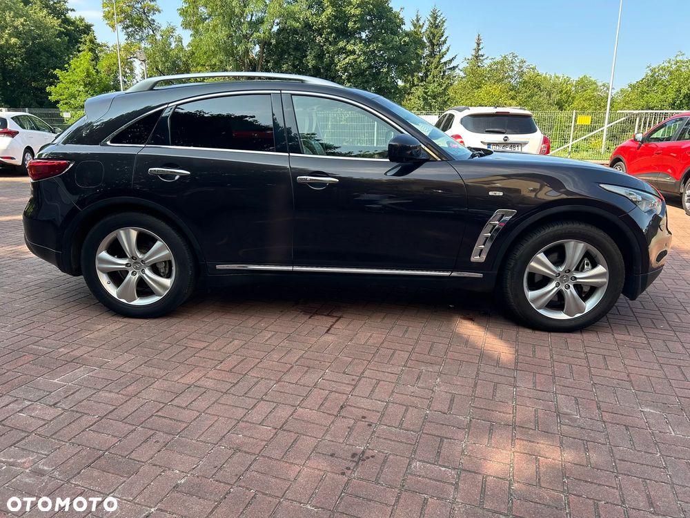 Infiniti FX FX30d GT Premium - 1