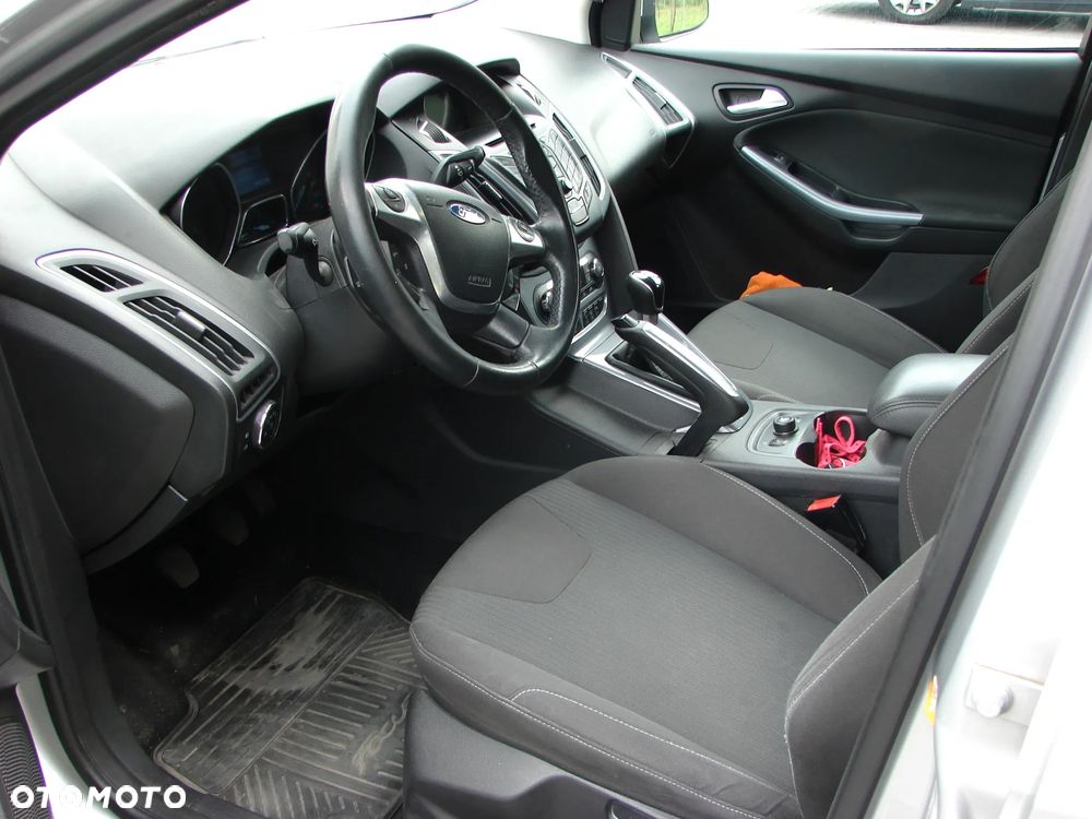 Ford Focus Turnier 1.6 TDCi DPF Start-Stopp-System Titanium - 9