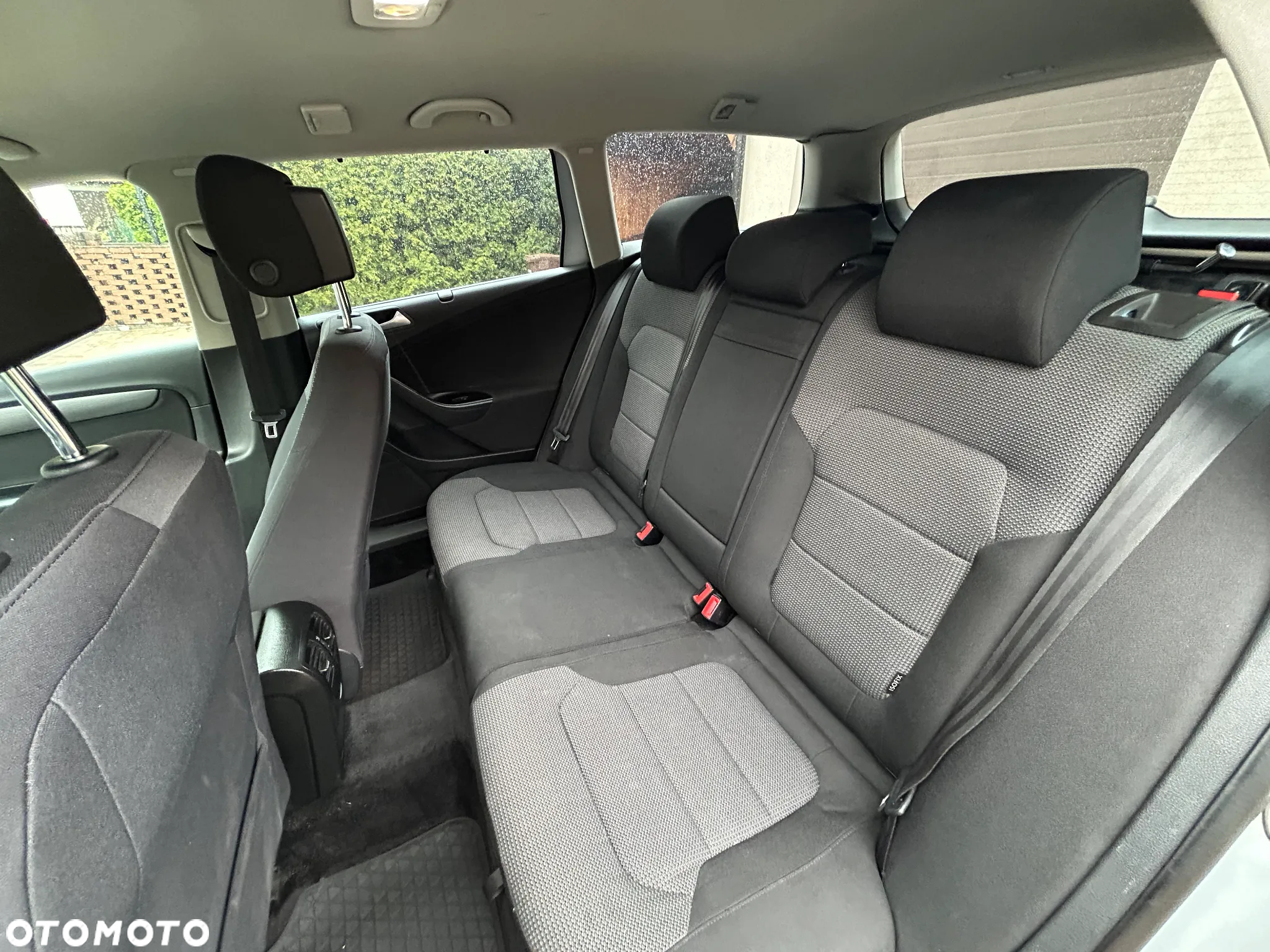 Volkswagen Passat 2.0 TDI DPF Comfortline - 27