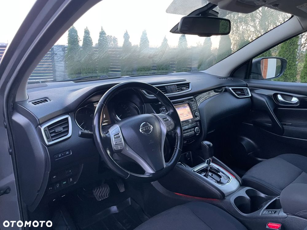 Nissan Qashqai 1.2 DIG-T Xtronic 360 - 32