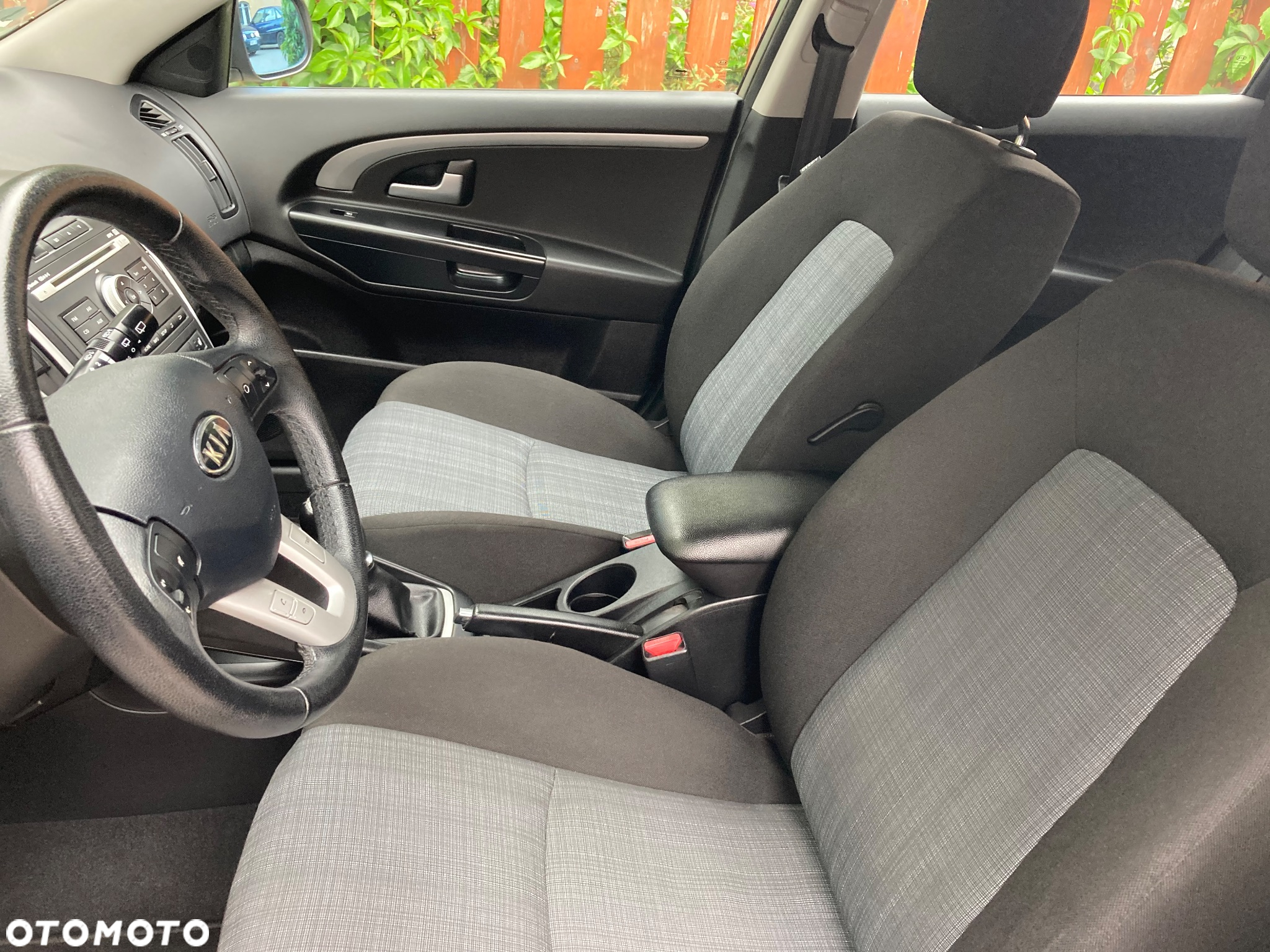 Kia Ceed Cee'd 1.6 L Euro2012 - 9